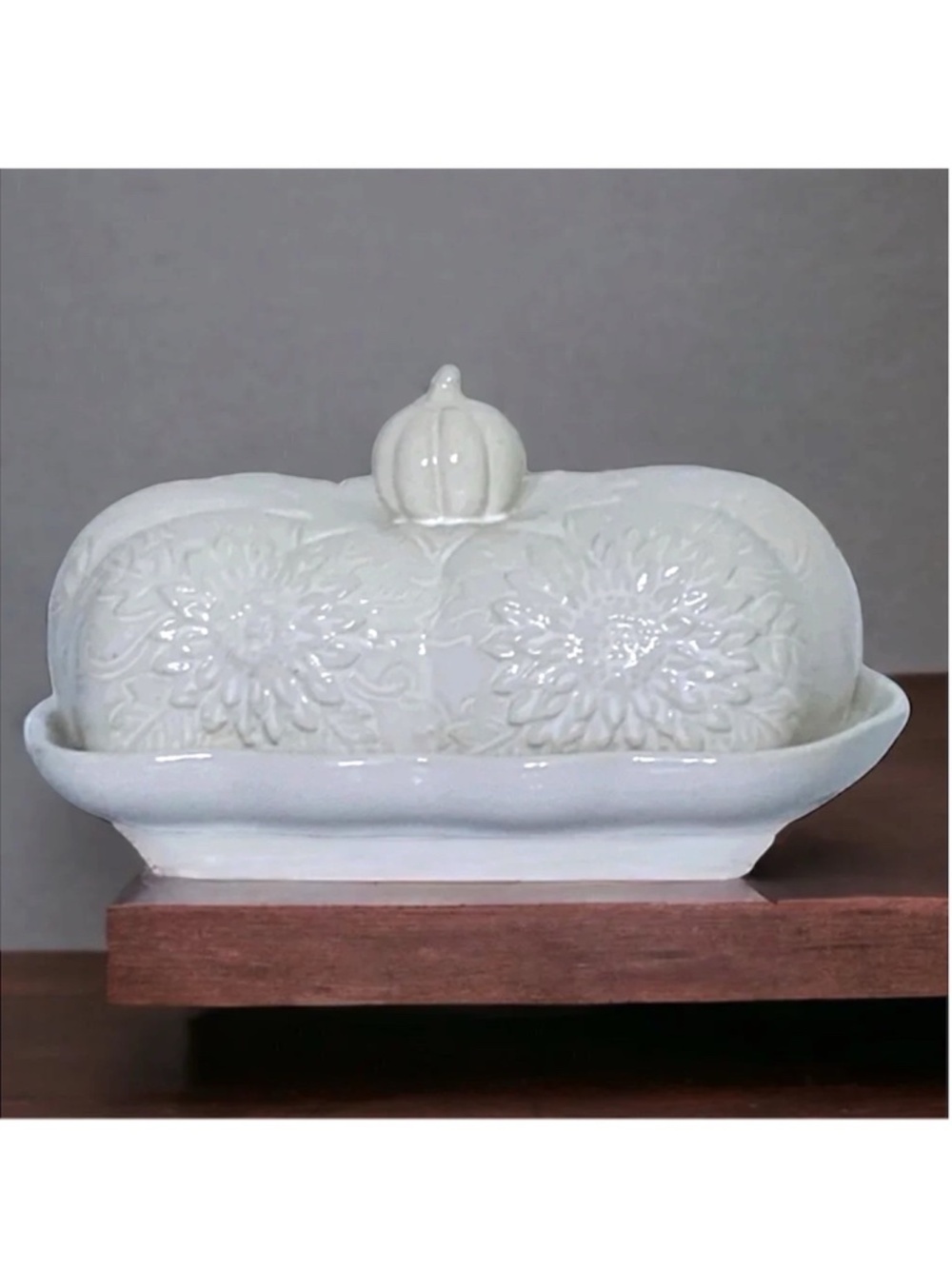 Harvest Pumpkin Covered Butter Dish With Lid Large Ceramic Floral White Cream